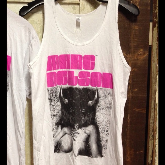 Buffalo Tank - Picture 1 of 1