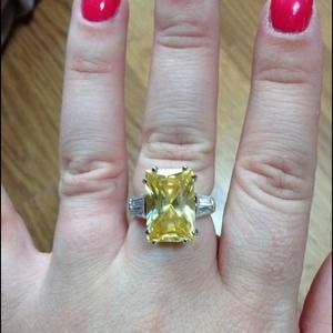 Sterling silver and canary yellow crystal ring