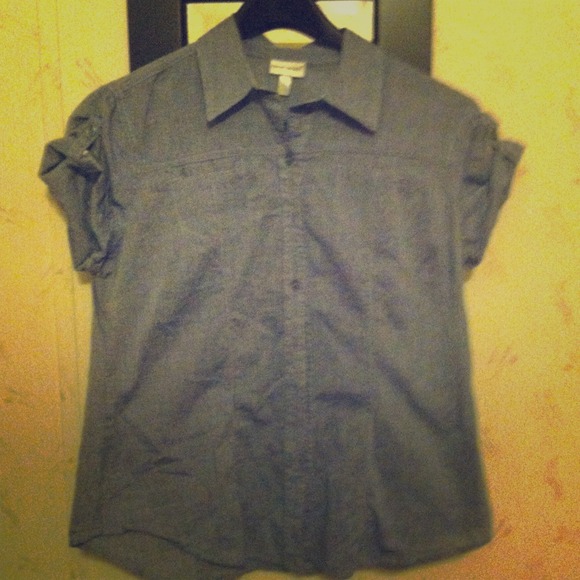 Hold @Budzygrirl Harve Benard lightweight buttonXL