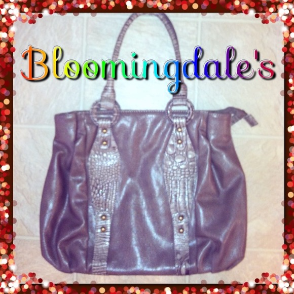 Gray Shoulder Strap leather Purse / Sondra Roberts