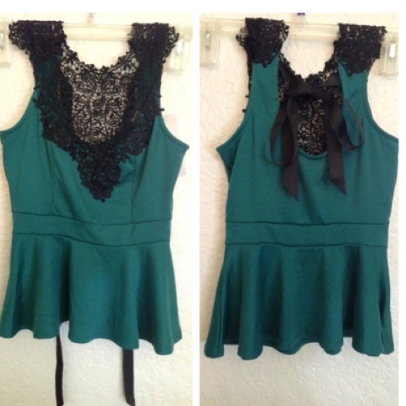 RESERVED FOR HOLLYNOEL25