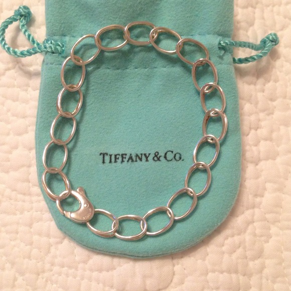 ***SOLD**** Tiffany&Co. Silver oval link bracelet