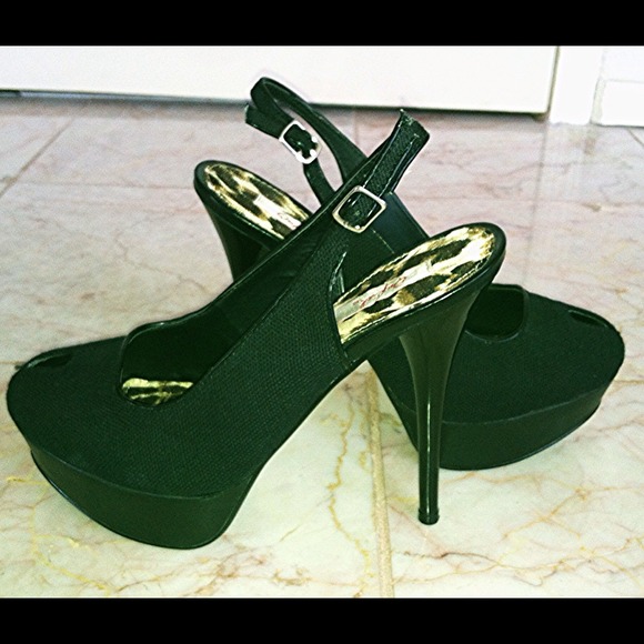 Platform Peep Toe Heels Size 7.5??REDUCED??