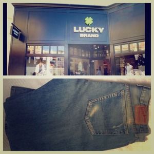 Men: Lucky Brand Jeans 👖