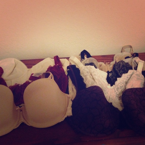 7 34DDD bras- all Designer! Barely used. Like new