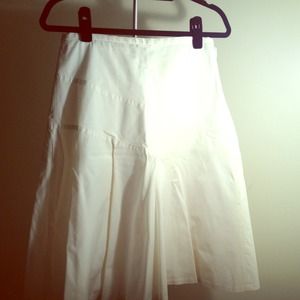 White summer cotton skirt. Size 2