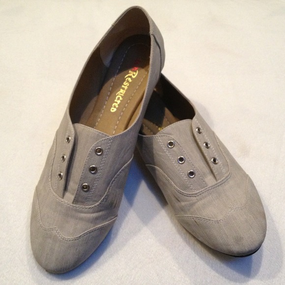 Shoes - 🚫Bundled🚫 5⃣ Slip on oxfords