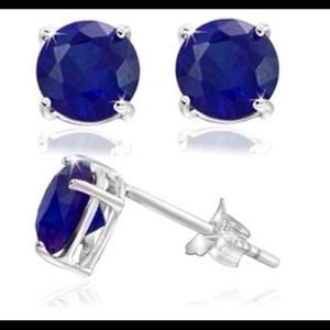 Beautiful Blue Sapphire studs sterling silver NEW