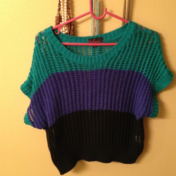 🚫BUNLE TRADE ! Cute black blue teal top