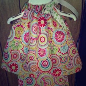 Swing top with ruffle pant