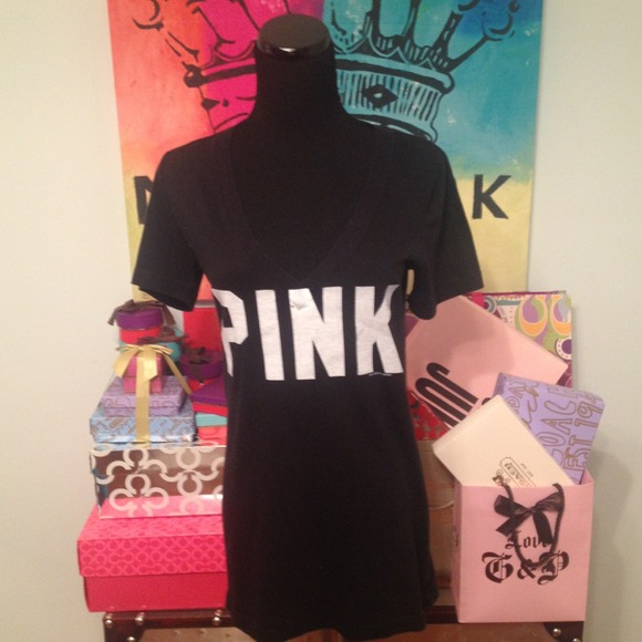❌Sold❌Victoria's Secret PINK Tee