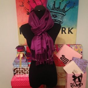 Royal Large Pashmina Scarf NWOT