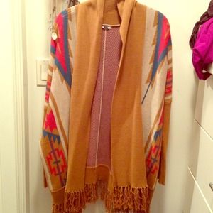 SOLD! Brand new urban outfitters sweater in M!