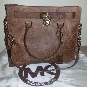 Michael Kors lg ostrich Hamilton