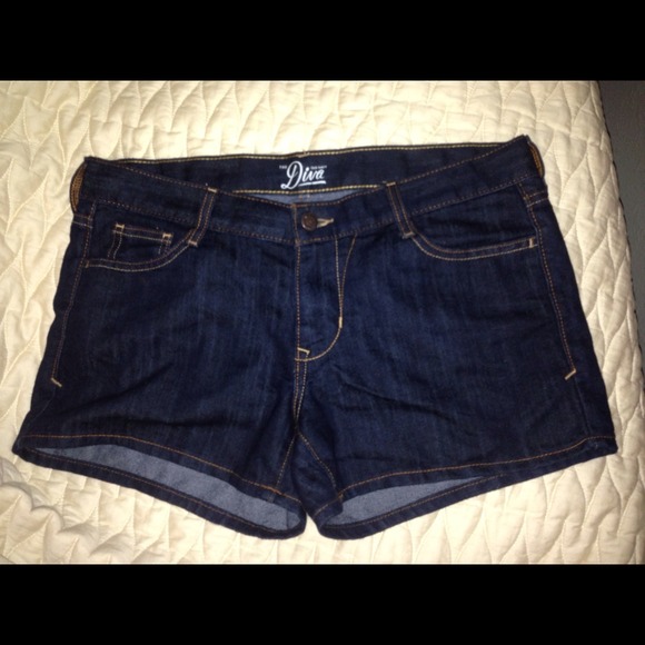 Dark old navy shorts!