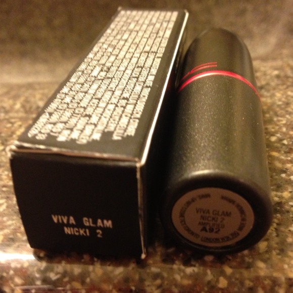 ❌❌SOLD❌❌ MAC Viva Glam Nicki 2 - Picture 2 of 4