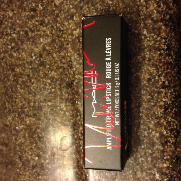 ❌❌SOLD❌❌ MAC Viva Glam Nicki 2 - Picture 3 of 4