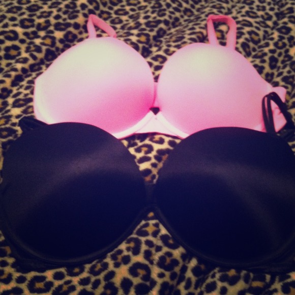 VS bras