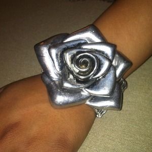 Rose Bracelet
