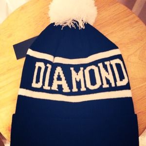Black diamond beanie