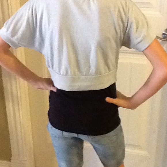 Grey crop top - Picture 2 of 3