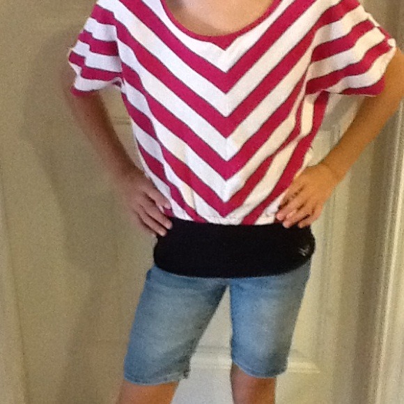 Striped lace back shirt - Picture 2 of 2