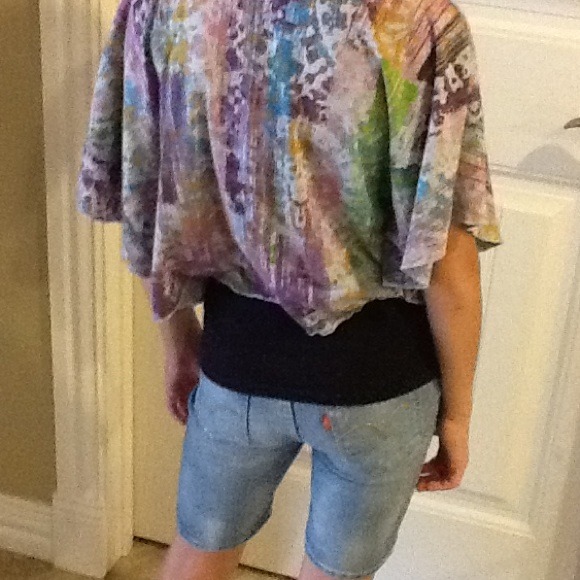 Crop top - Picture 2 of 2