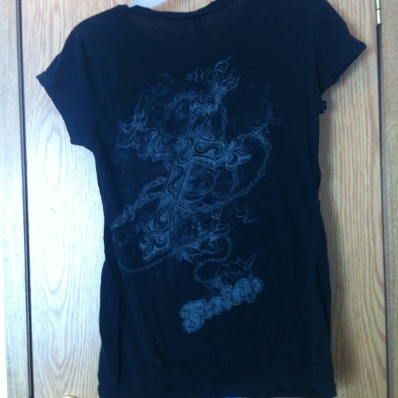 T-shirt - Picture 3 of 4