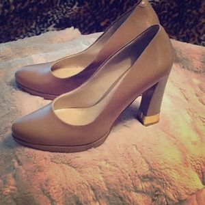 Almost Perfect! Khaki Heels!