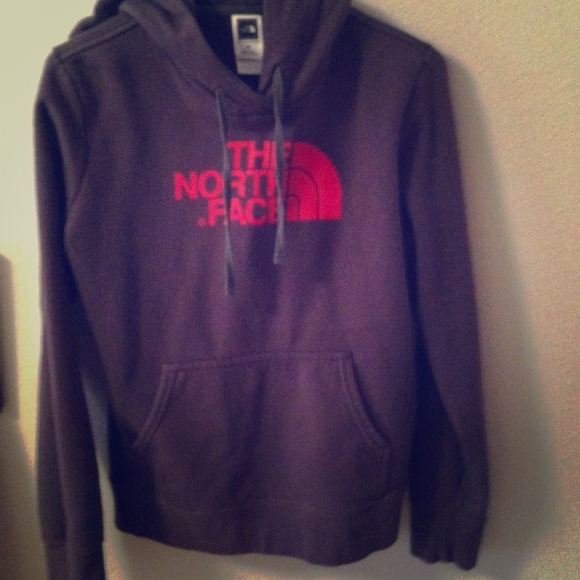 The North Face grey sweatshirt