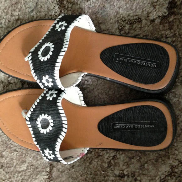 Cute summer shoe - Picture 2 of 3