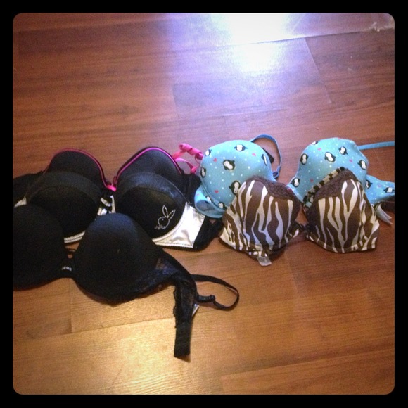 Bundle of bra!!
