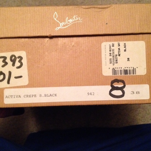 Additional pictures of Christian Louboutin heels. - Picture 4 of 4