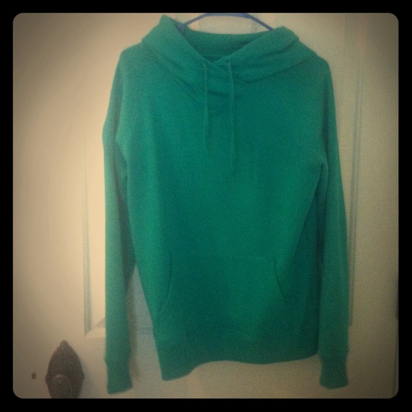 Teal/green H&M sweatshirt with hood