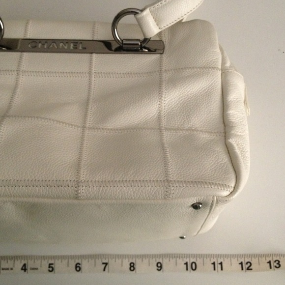 ❌SOLD❌ Chanel Quilted Satchel in White - Picture 2 of 4