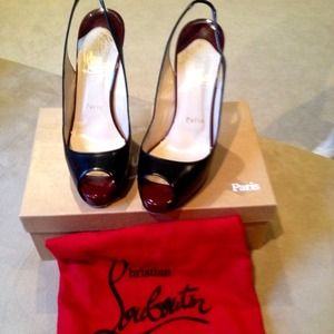 📍📍🎈sold 🎈📍📍authentic Christian Louboutins