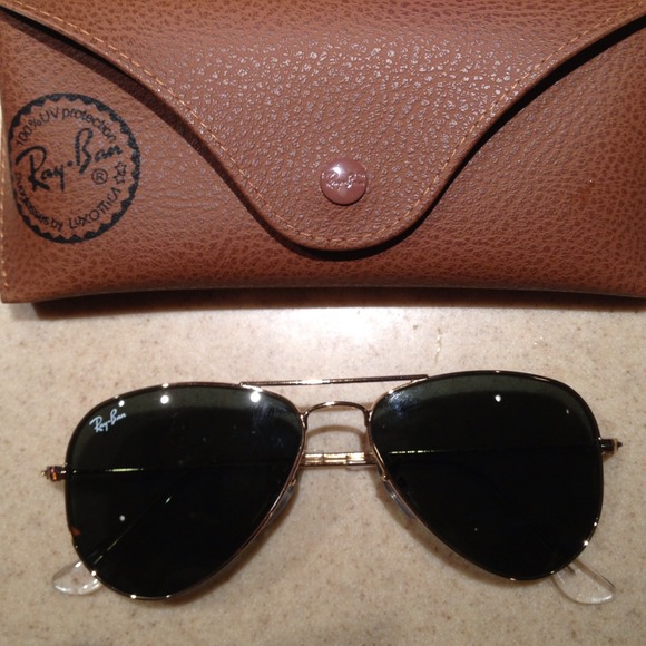 Ray Ban Sunglasses AVIATOR ($80 pp only)