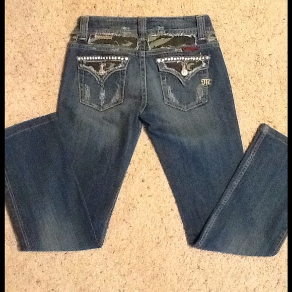 Miss Me Jeans - Picture 1 of 4
