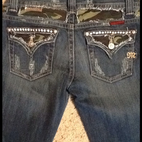 Miss Me Jeans - Picture 2 of 4