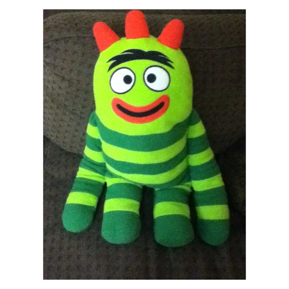Green Yo Gabba Gabba- Brobee