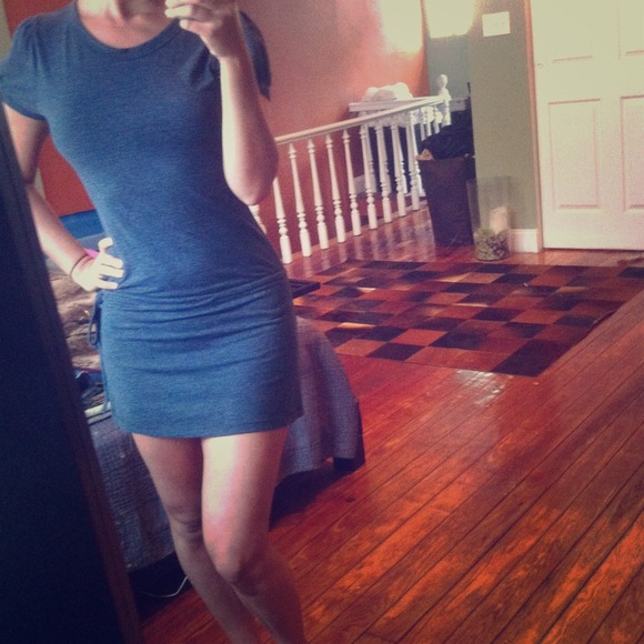 Gray short sleeve dress