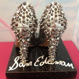 Sam Edelman Shoes - Sam Edelman gun metal peep toe heels Sam Edelman Shoes - Sam Edelman gun metal peep toe heels
