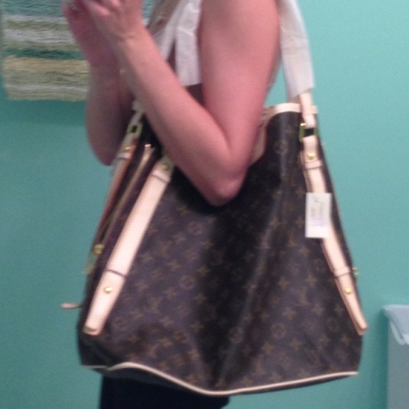 🚫SOLD🚫LV Never full - Picture 4 of 4