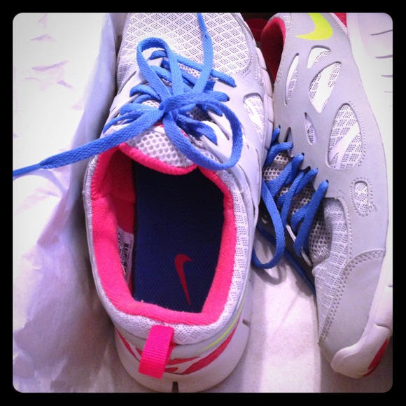 Nike frees 2.0