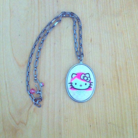 Authentic Tarina Tarantino necklace