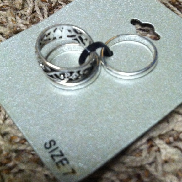 3 rings!