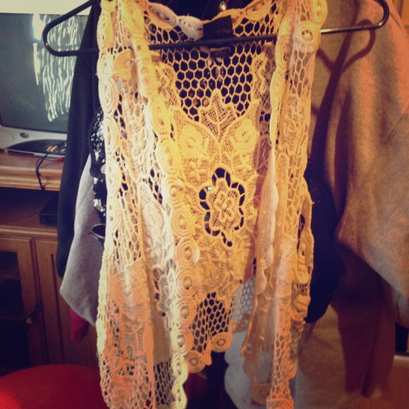 cream all over lace cover up it's never been worn