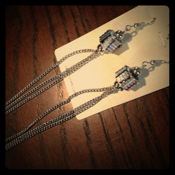 Long sparkly earrings - Picture 1 of 2