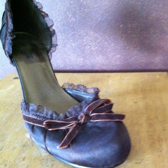 🚫🚫TRADED!!  Brown shoes - Picture 3 of 3