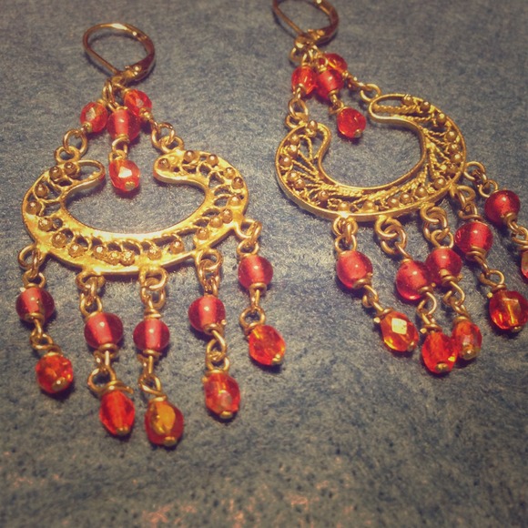 Gold dangle earrings